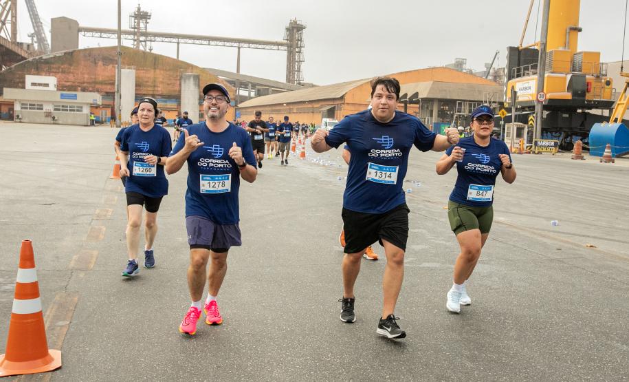 Mais de 1,7 mil pessoas participaram da Corrida do Porto de Paranaguá 2024