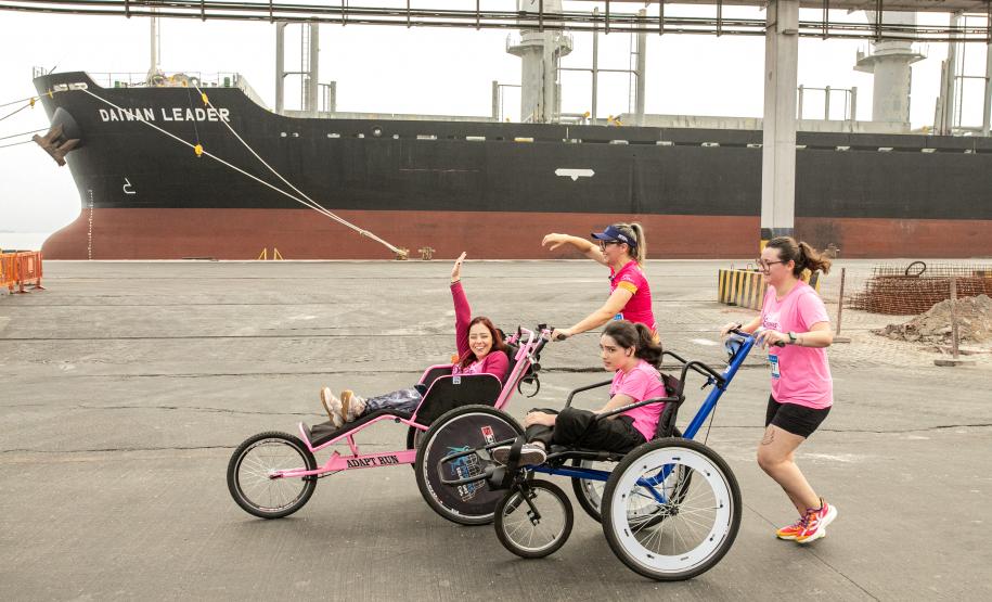 Mais de 1,7 mil pessoas participaram da Corrida do Porto de Paranaguá 2024