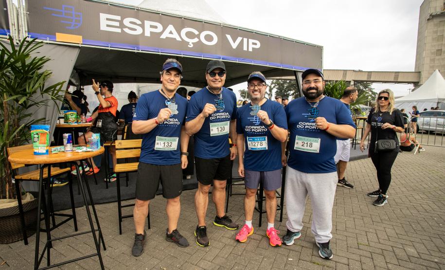 Mais de 1,7 mil pessoas participaram da Corrida do Porto de Paranaguá 2024