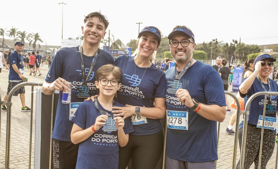 Mais de 1,7 mil pessoas participaram da Corrida do Porto de Paranaguá 2024
