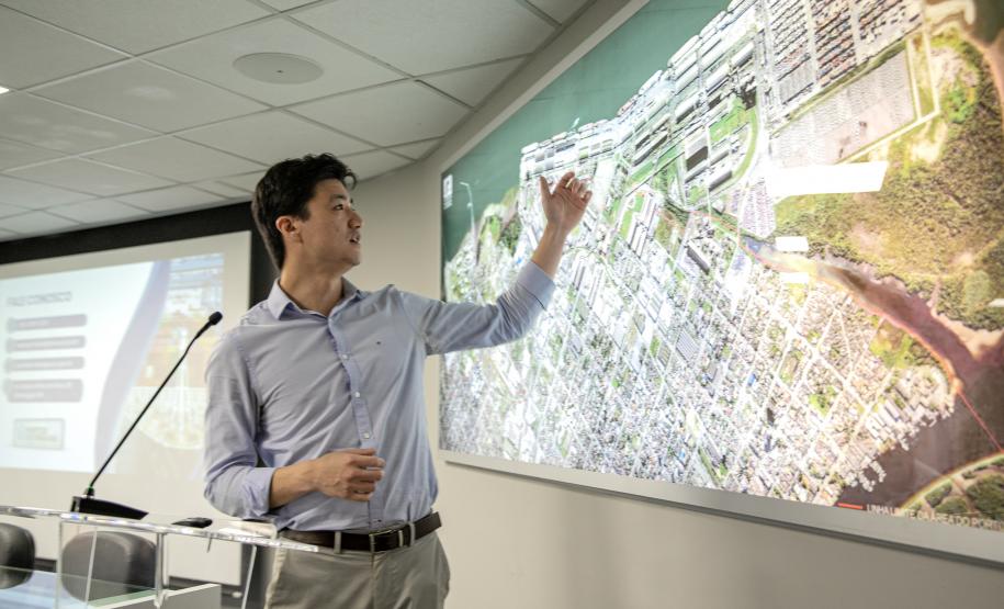 Representantes do CREA-PR fazem visita técnica ao Porto de Paranaguá