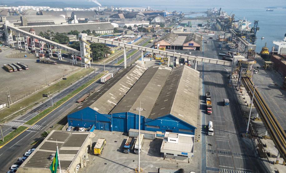 Porto de Paranaguá conta com área exclusiva para cargas do Paraguai