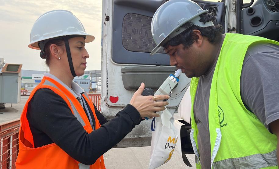 Portos do Paraná realiza blitz de alerta para novo teste do bafômetro