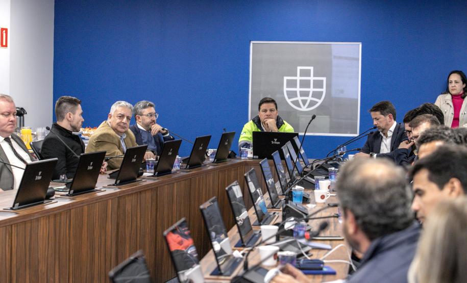 Concessionária apresenta cronograma de obras para comunidade portuária de Paranaguá