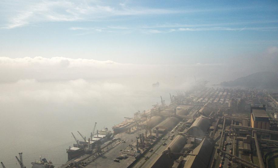 Portos do Paraná define regras de segurança para eventos climáticos extremos