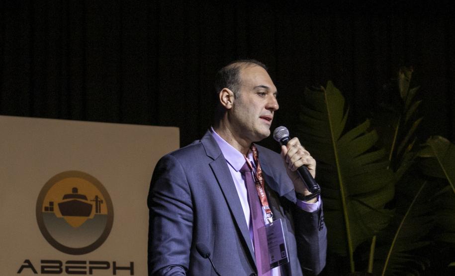 Portos do Paraná realiza 3º Seminário Nacional e 1º Internacional dos Portos Brasileiros