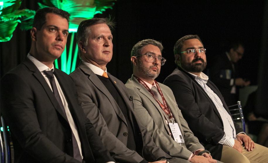 Portos do Paraná realiza 3º Seminário Nacional e 1º Internacional dos Portos Brasileiros