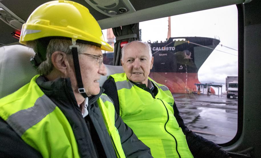 Porto de Paranaguá recebe visita técnica do Movimento Pró-Paraná