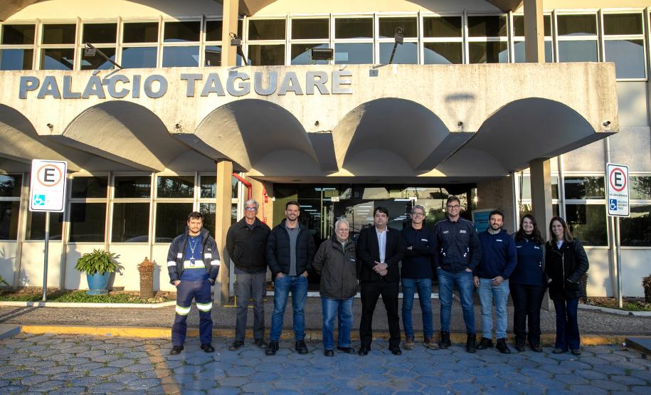 Estrutura da malha ferroviária do complexo portuário é apresentada a equipe técnica do Governo Federal