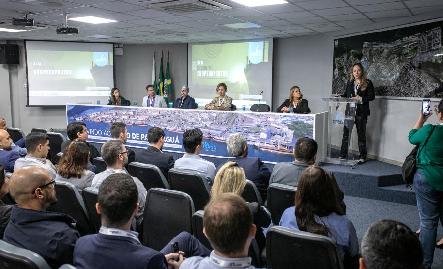 Soluções sustentáveis no setor portuário são destaque no 31º CooperaPortos