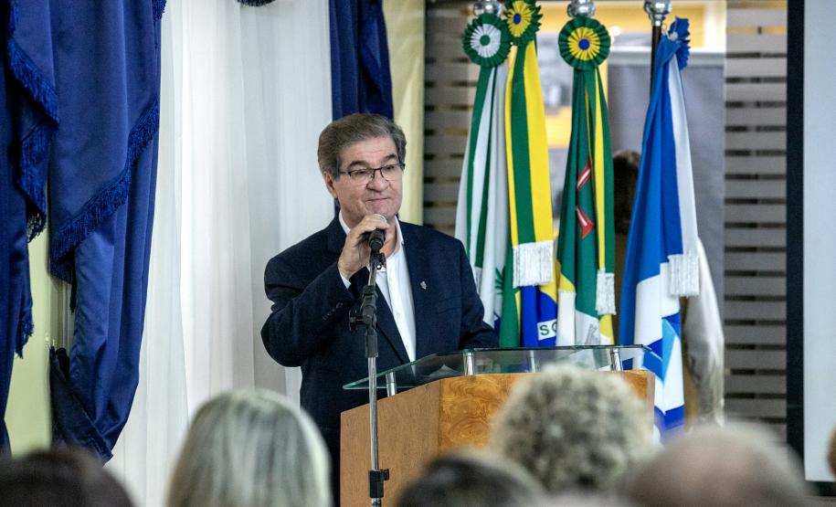 Portos do Paraná é apresentada a grupo de empresários do Leste do Estado - Com palestra e visita técnica, cerca de 80 comerciantes, industriais e prestadores de serviço puderam ver de perto as potencialidades dos Portos de Paranaguá e Antonina
