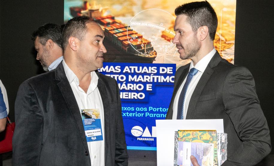 Concessão do Canal de Acesso é discutida pela Portos do Paraná e OAB Diretor Jurídico Marcus Freitas representou a empresa pública em Seminário sobre Direito Marítimo, Portuário e Aduaneiro e tema ganhou destaque pelo pioneirismo e interesse em outros portos de seguir o modelo paranaense