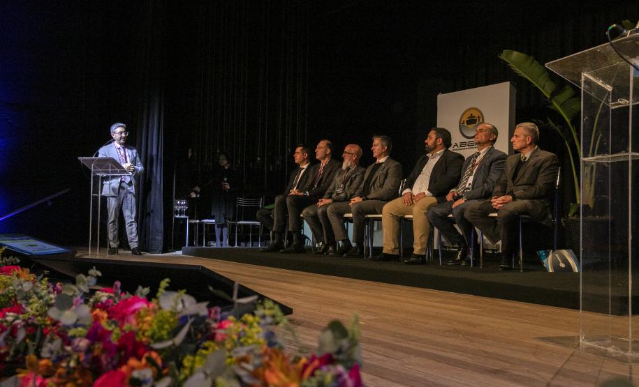 Portos do Paraná realiza 3º Seminário Nacional e 1º Internacional dos Portos Brasileiros