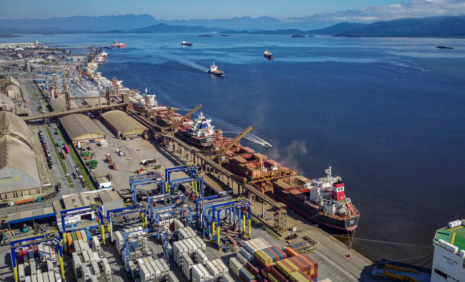 Claudio Neves/Portos do Paraná