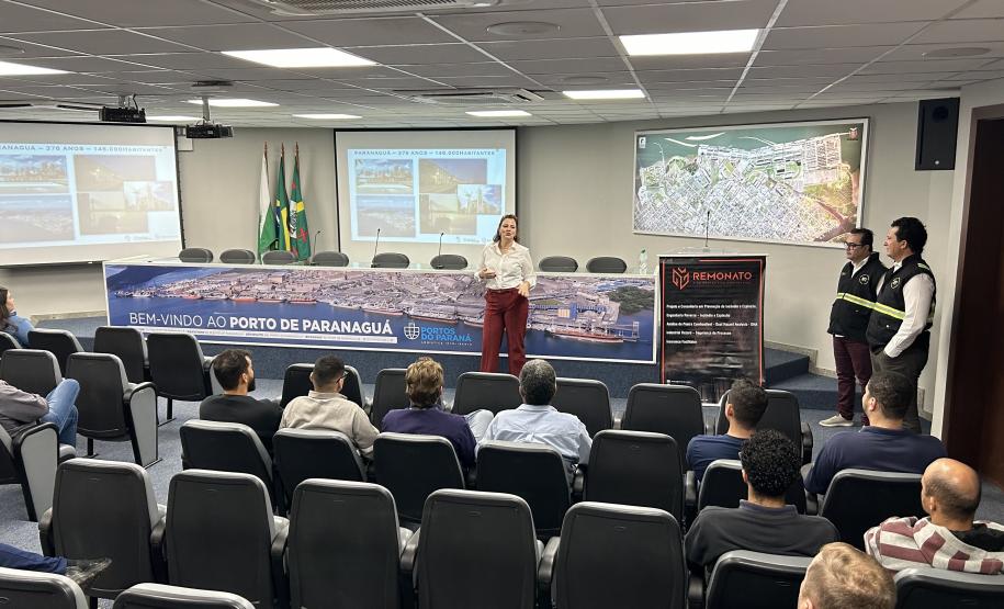 Seminário aborda riscos de operações com poeiras combustíveis com Comunidade Portuária