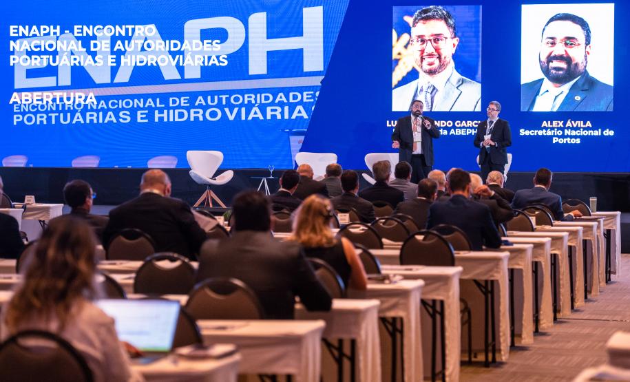 Portos do Paraná participa do Fórum Nacional Brasil Export 2024