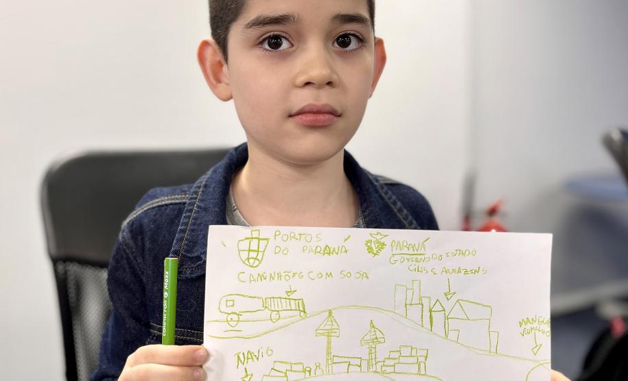 Portos do Paraná realiza ação com filhos de portuários em homenagem ao Dia das Crianças