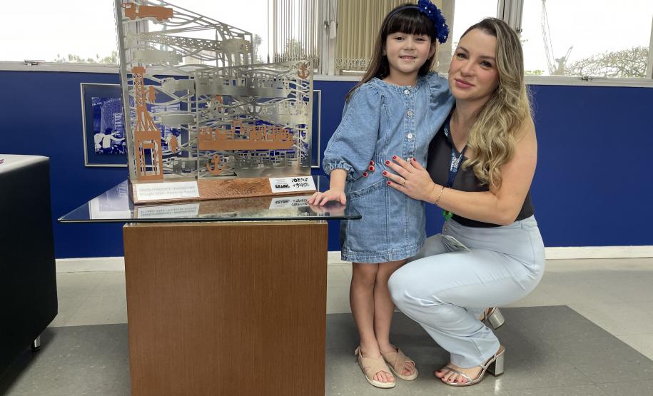 Portos do Paraná realiza ação com filhos de portuários em homenagem ao Dia das Crianças