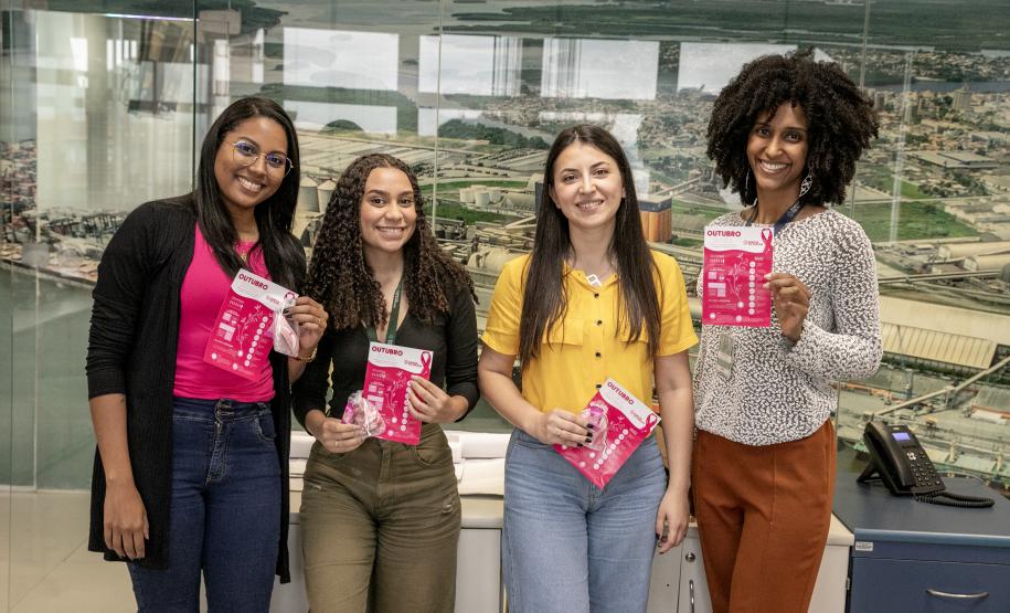 Emoção e informação marcam celebração do Outubro Rosa na Portos do Paraná