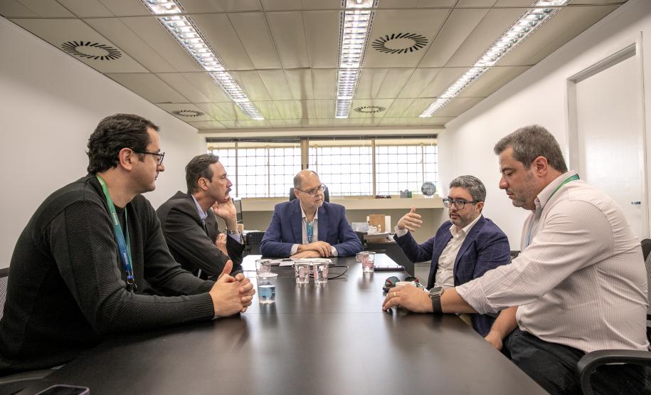 Governo investe R$ 1,5 milhão em coworking no Porto de Paranaguá para a comunidade