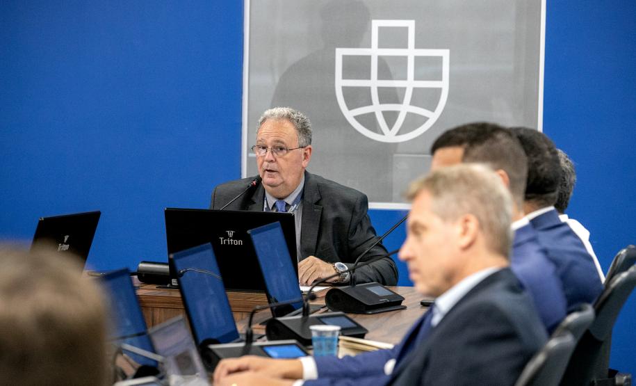Portos do Paraná realiza audiência para contribuições ao leilão do PAR25