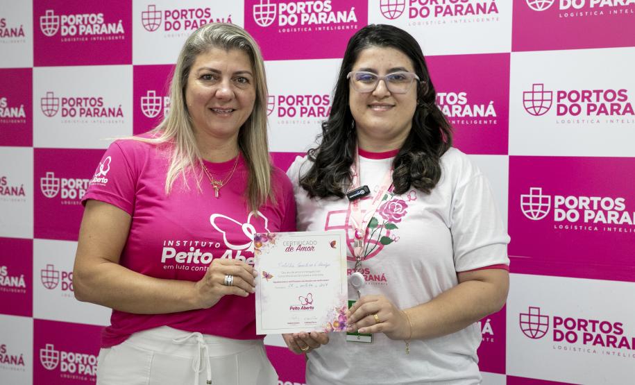 Portuários do Paraná doam cabelos para campanha Outubro Rosa