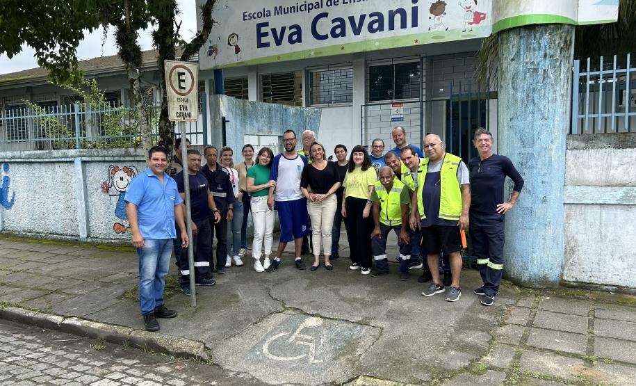 Cestas básicas arrecadadas na Corrida do Porto são distribuídas em Paranaguá