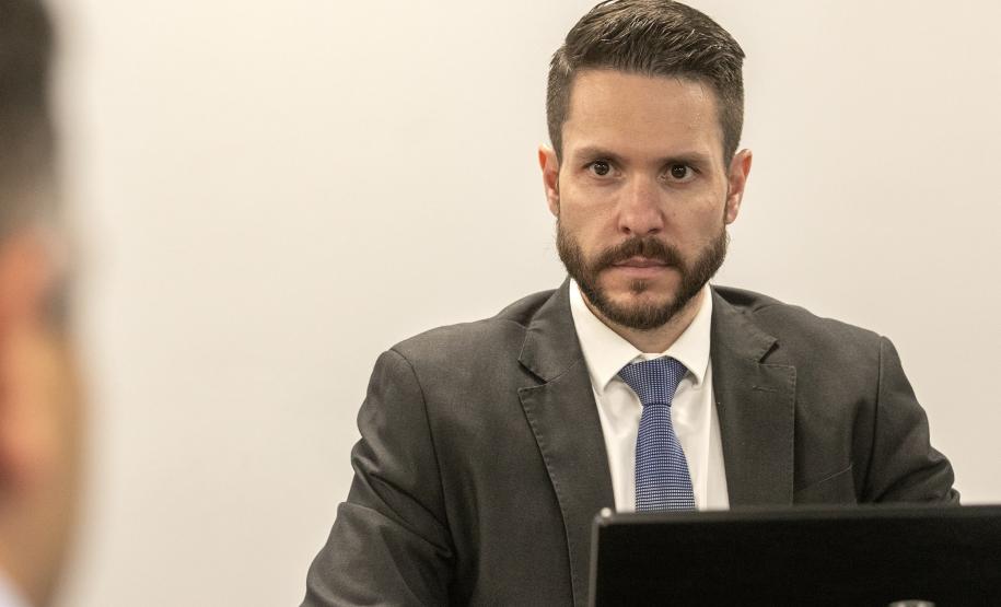 Associação de Terminais estreita relações com os portos paranaenses