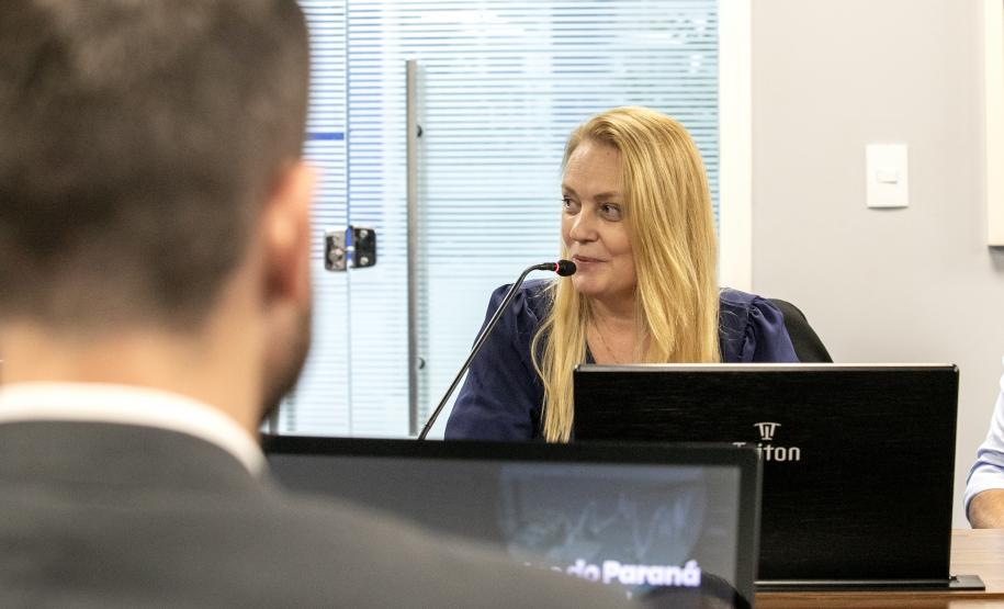 Associação de Terminais estreita relações com os portos paranaenses