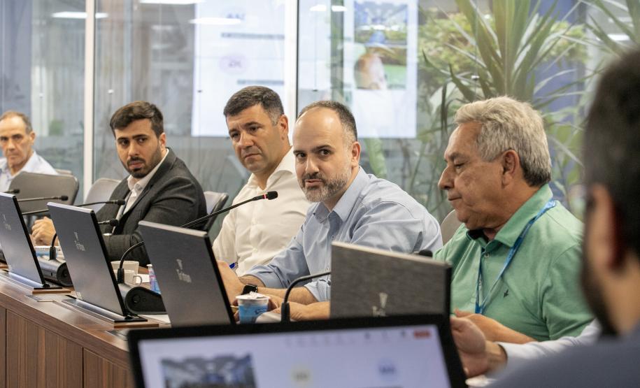 Novos conselheiros assumem suas cadeiras no CAP Paranaguá