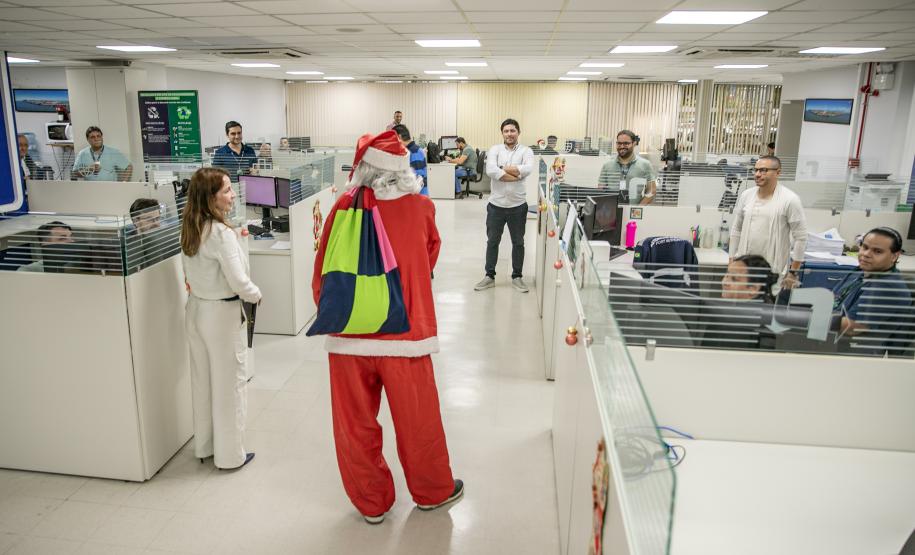 Natal Solidário da Portos do Paraná inicia arrecadação de brinquedos