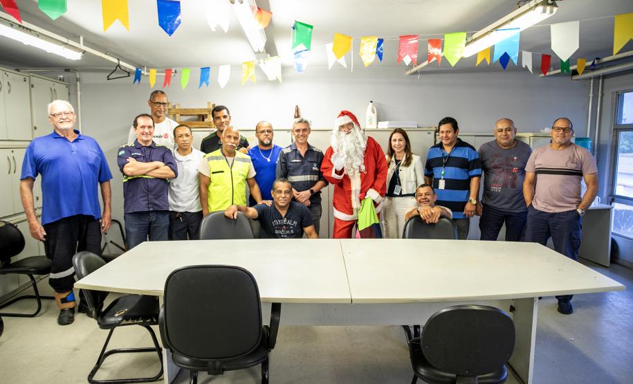 Natal Solidário da Portos do Paraná inicia arrecadação de brinquedos