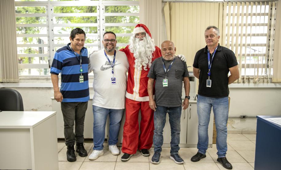 Natal Solidário da Portos do Paraná inicia arrecadação de brinquedos