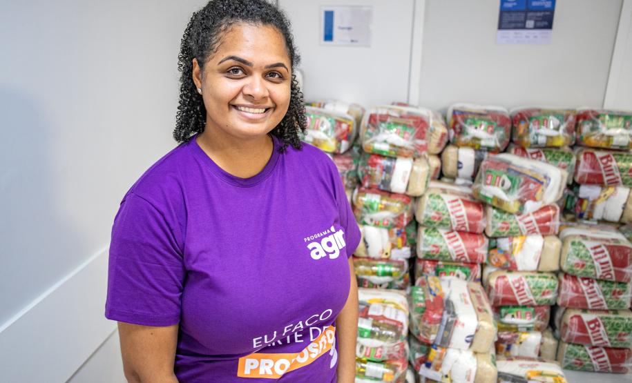 Pacientes da Unidade Erasto Gaertner recebem doações da Corrida do Porto