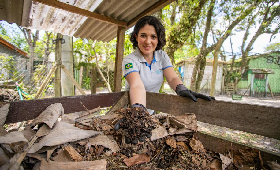 Empresas da Ilha do Mel recebem certificado ambiental da Portos do Paraná