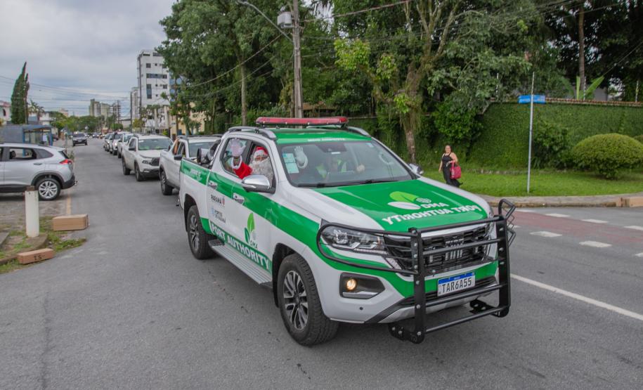 Natal Solidário da Portos do Paraná arrecada 1,2 mil brinquedos