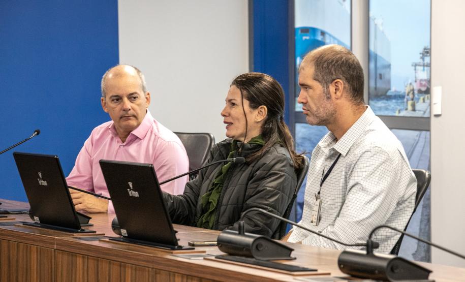Projetos de infraestrutura dos portos paranaenses chamam a atenção da comitiva da ANTAQ