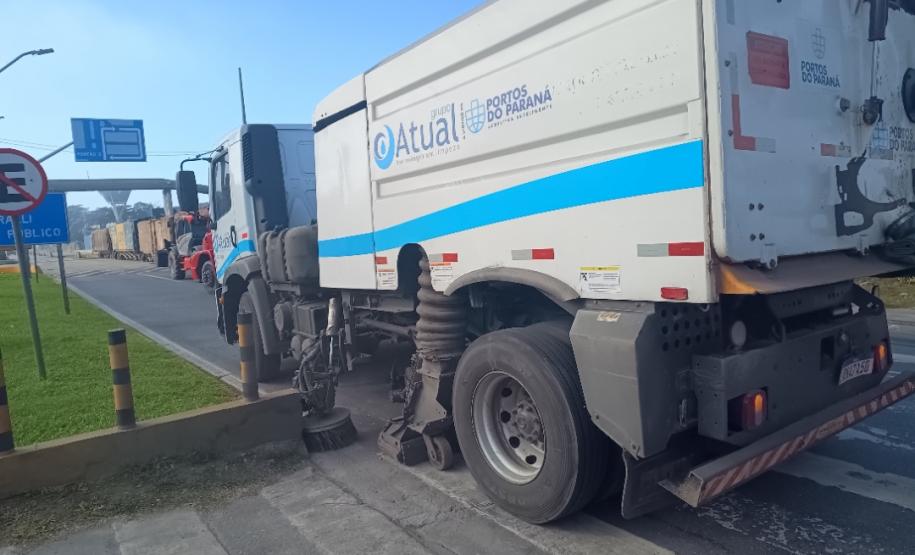 Varrição mecanizada da vias públicas