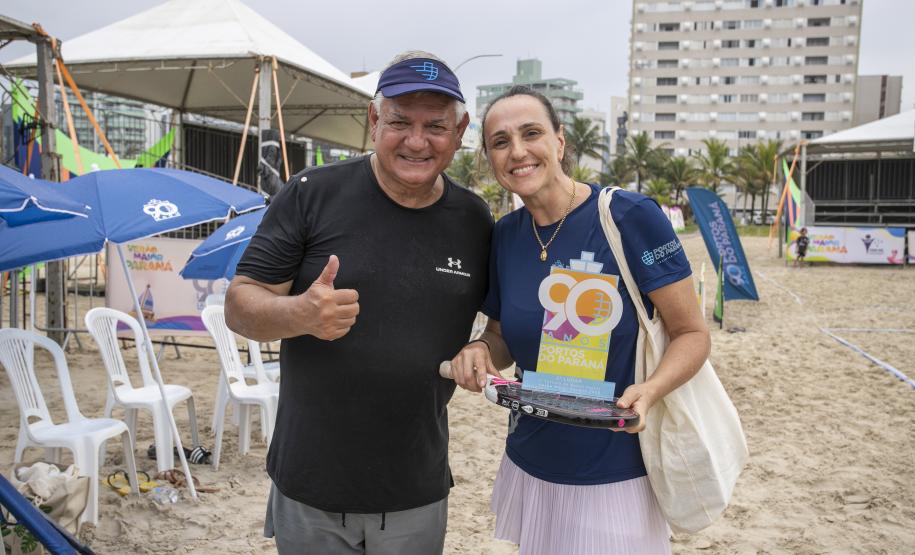 Mirella, Gustavo e Russo vencem 1° Torneio de Beach Tennis da Portos do Paraná