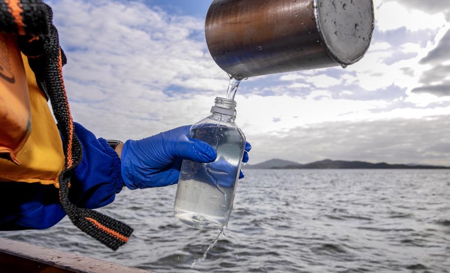 Monitoramento de qualidade da água