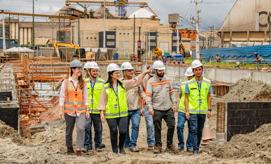 Começam as escavações do poço de recebimento de cargas do Moegão