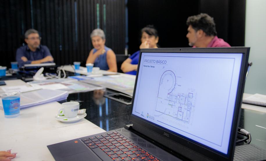 Portos do Paraná recebe doação de projeto arquitetônico para Memorial em Antonina