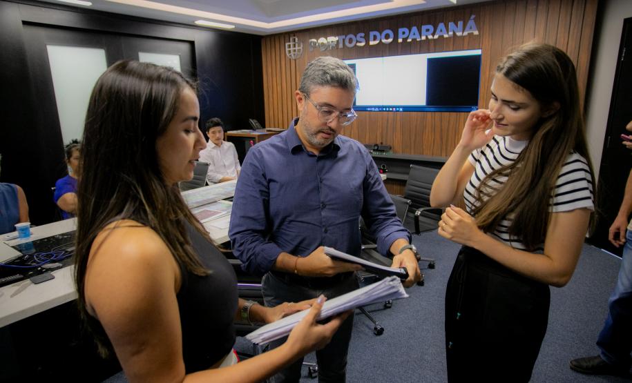 Portos do Paraná recebe doação de projeto arquitetônico para Memorial em Antonina