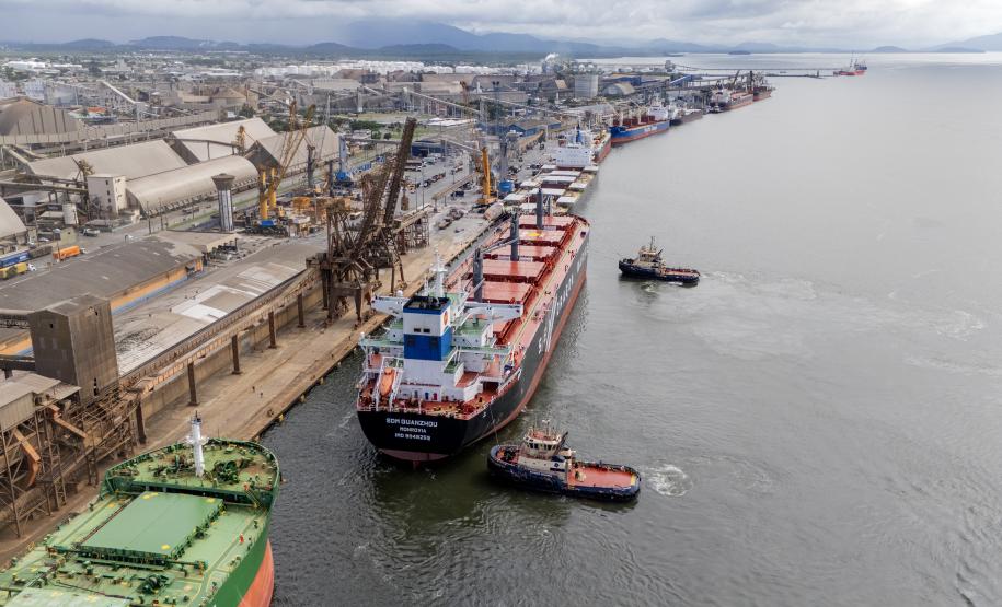 Multidisciplinaridade é uma das marcas da Portos do Paraná nestes 90 anos