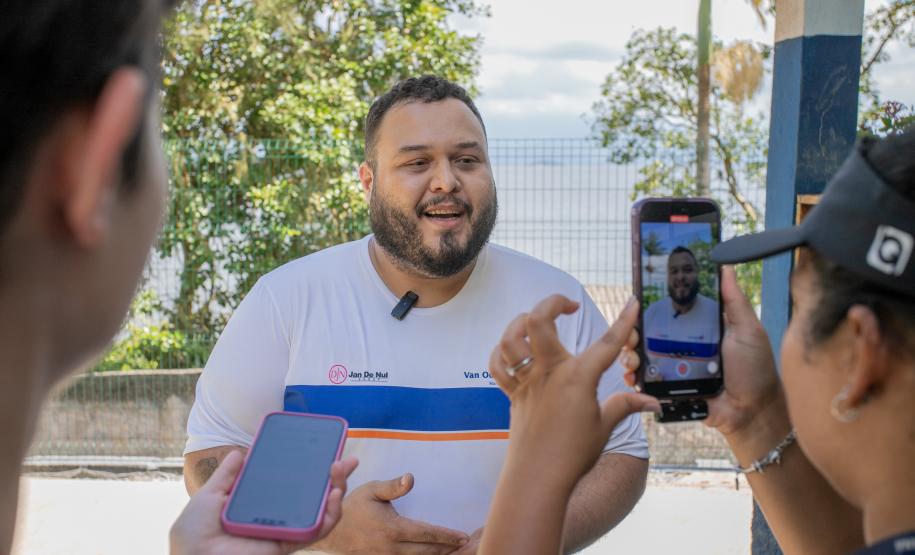 Moradores do litoral do Paraná concluem curso gratuito de capacitação para redes sociais