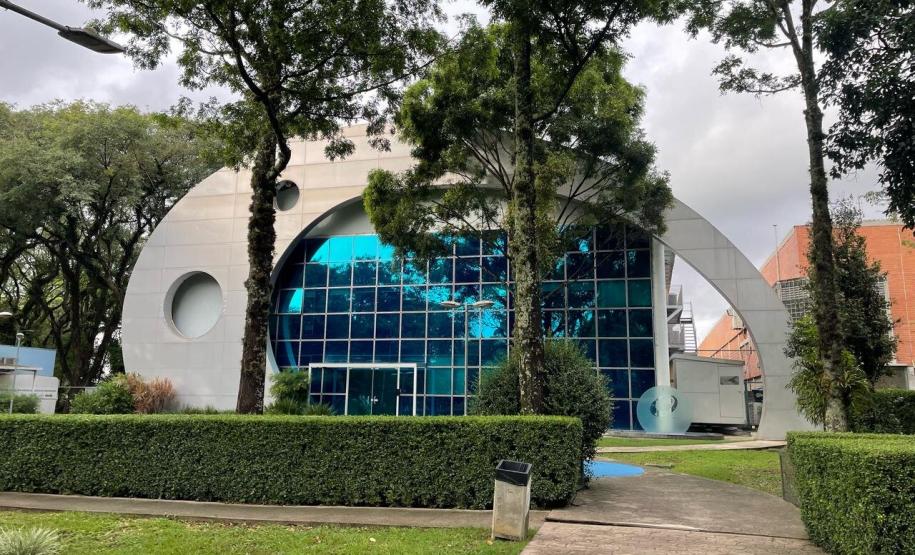 Engenheiros da Portos do Paraná realizam simulação de atracação de navios de cruzeiro