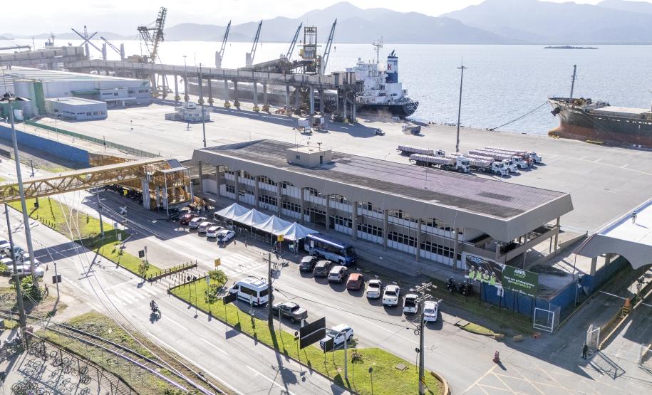 Abril Verde chega ao fim com cerca de 3 mil atendimentos no Porto de Paranaguá