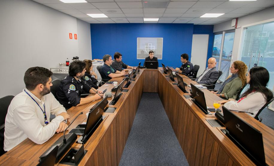 ANTT e Portos do Paraná realizam encontro para fortalecer integração logística