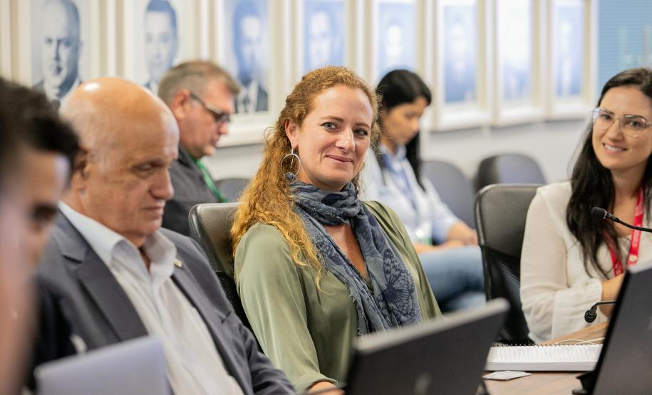 ANTT e Portos do Paraná realizam encontro para fortalecer integração logística