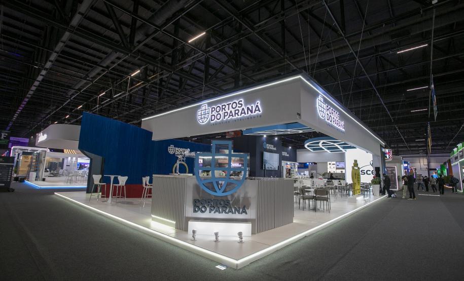 Portos do Paraná impulsiona negócios e debate avanços no marco legal portuário na Intermodal 2025